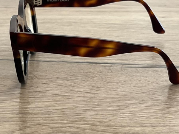 THIERRY LASRY gambly 101 49 26 145