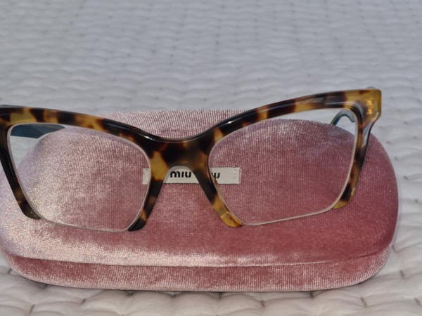 miumiu VMU 04N 52 20