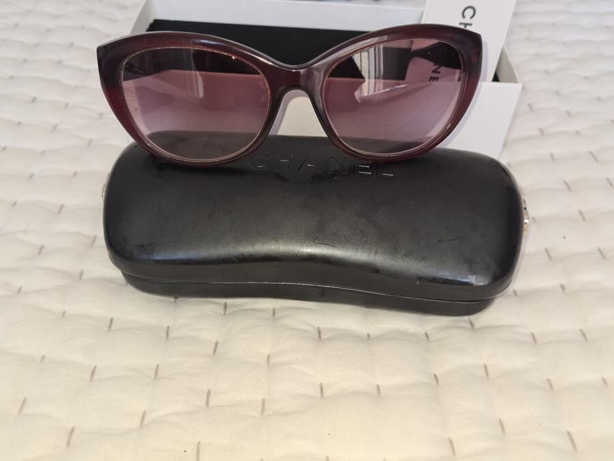 CHANEL 5187 H