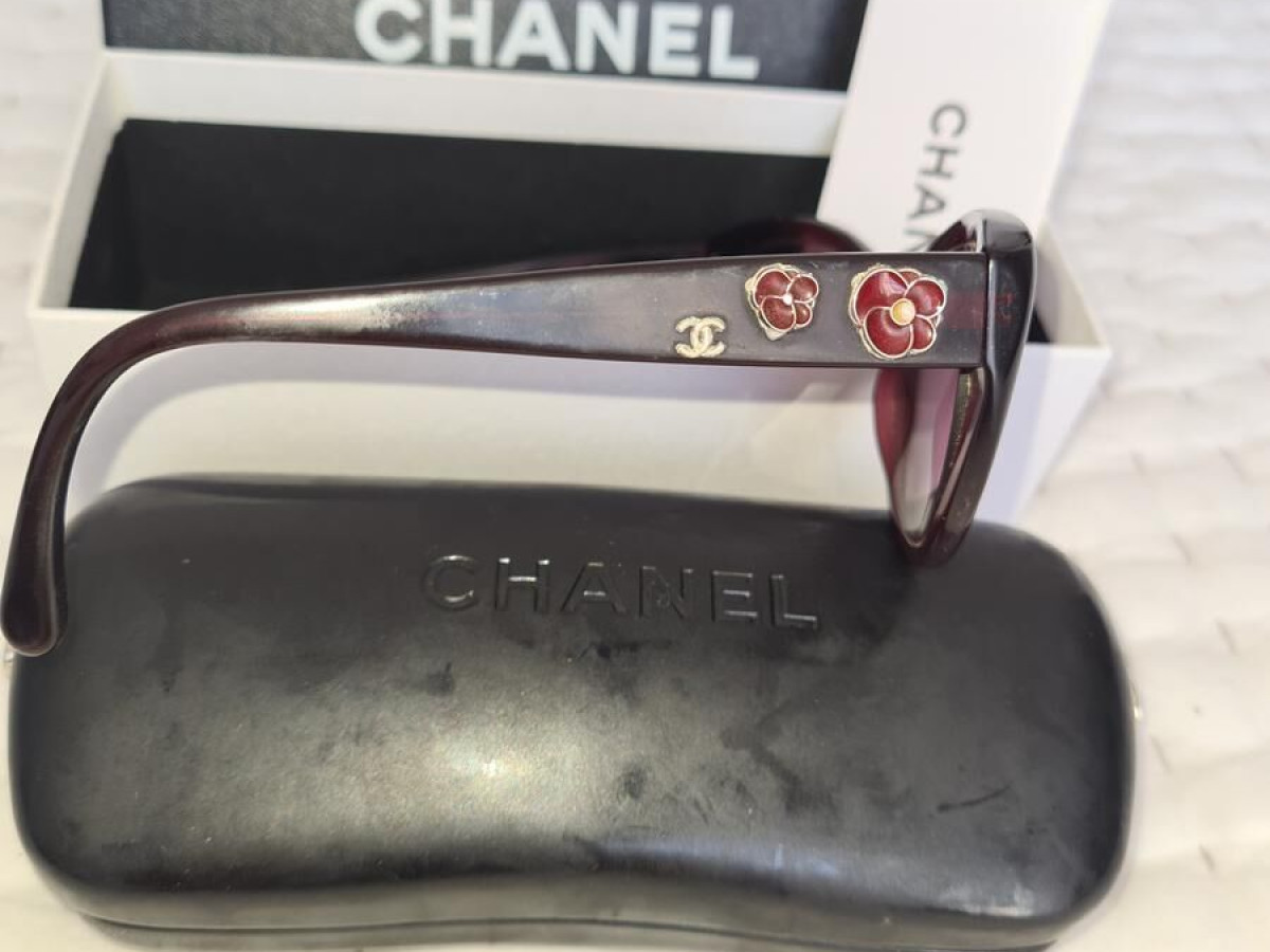 CHANEL 5187 H