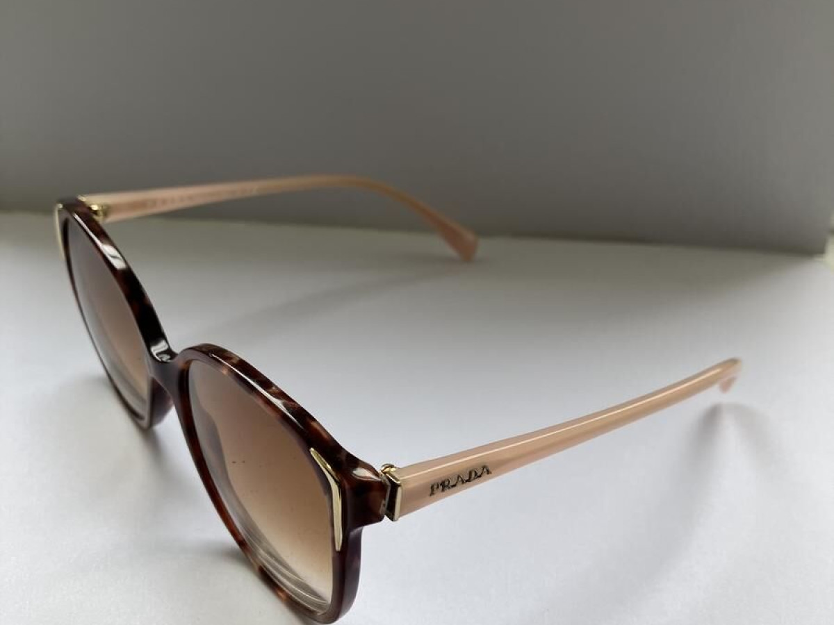 PRADA-SPR010