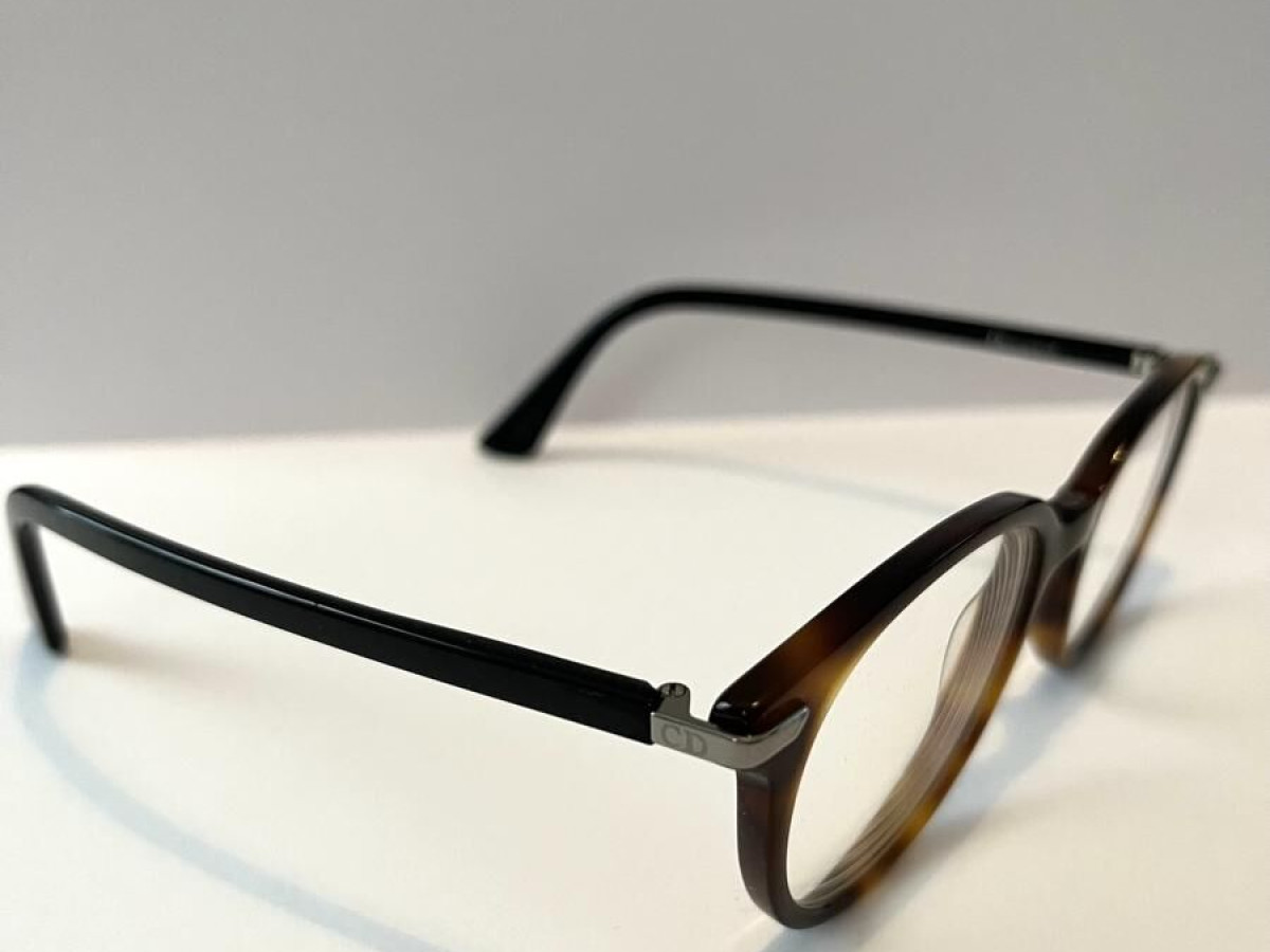 Christian Dior - Dioressence1