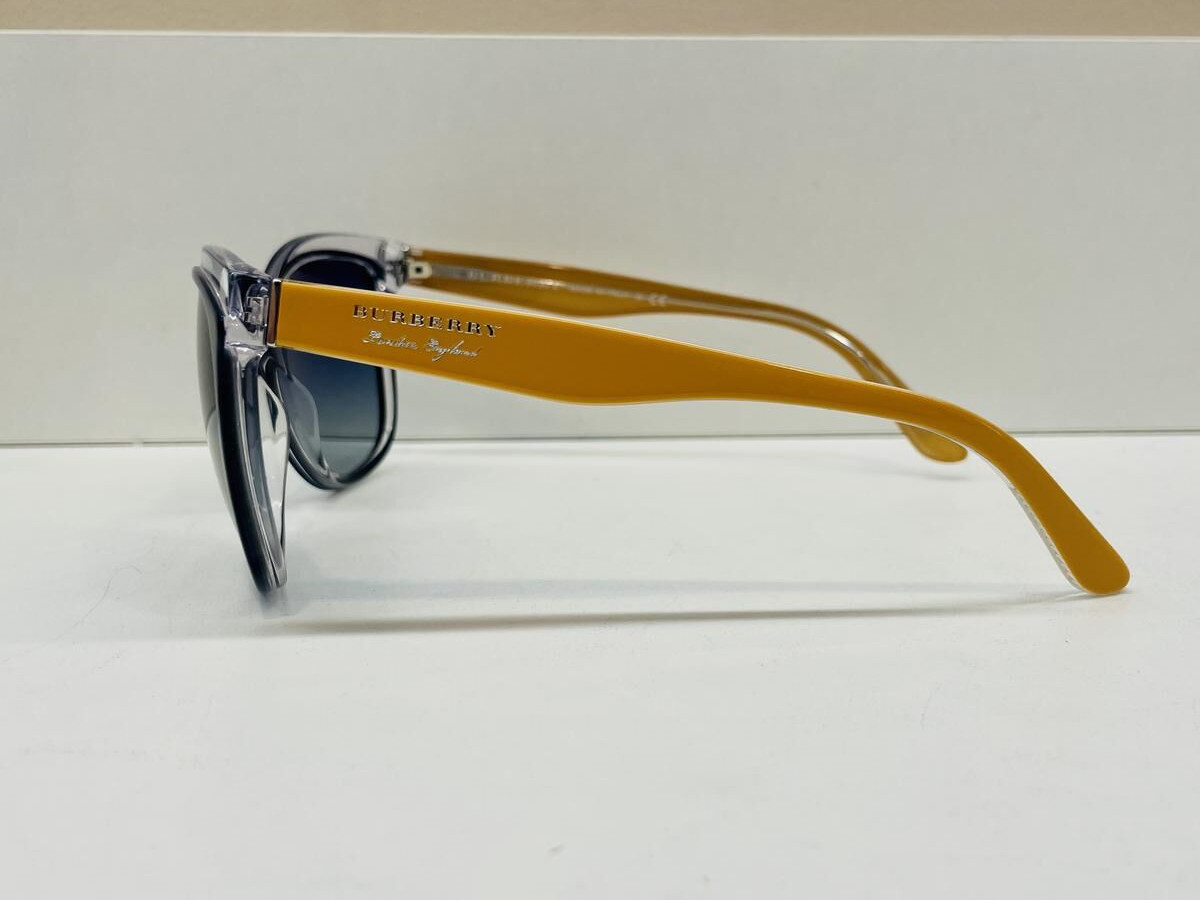 Burberry - BE4271