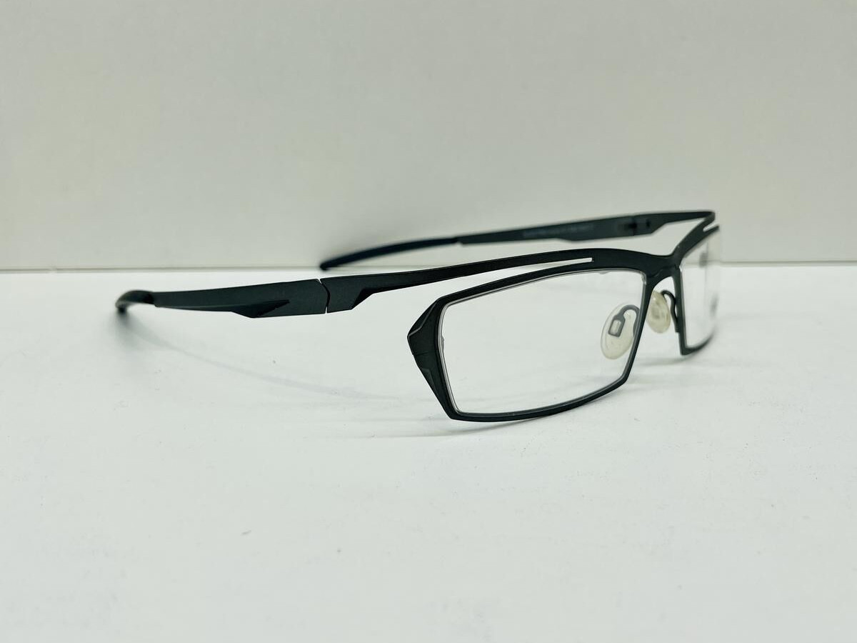 Parasite - Electro Mono 01