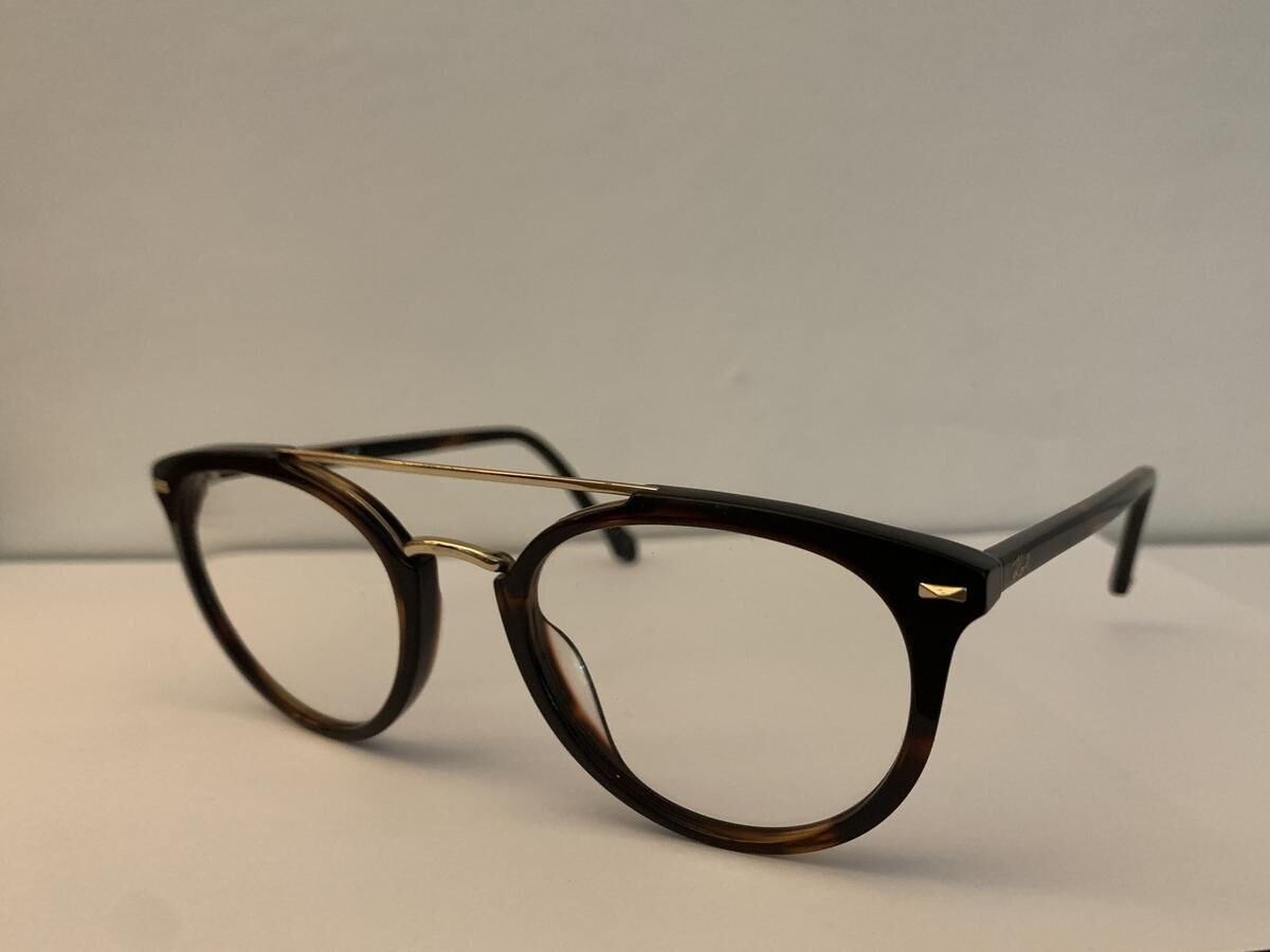Karl Lagarfeld KL984