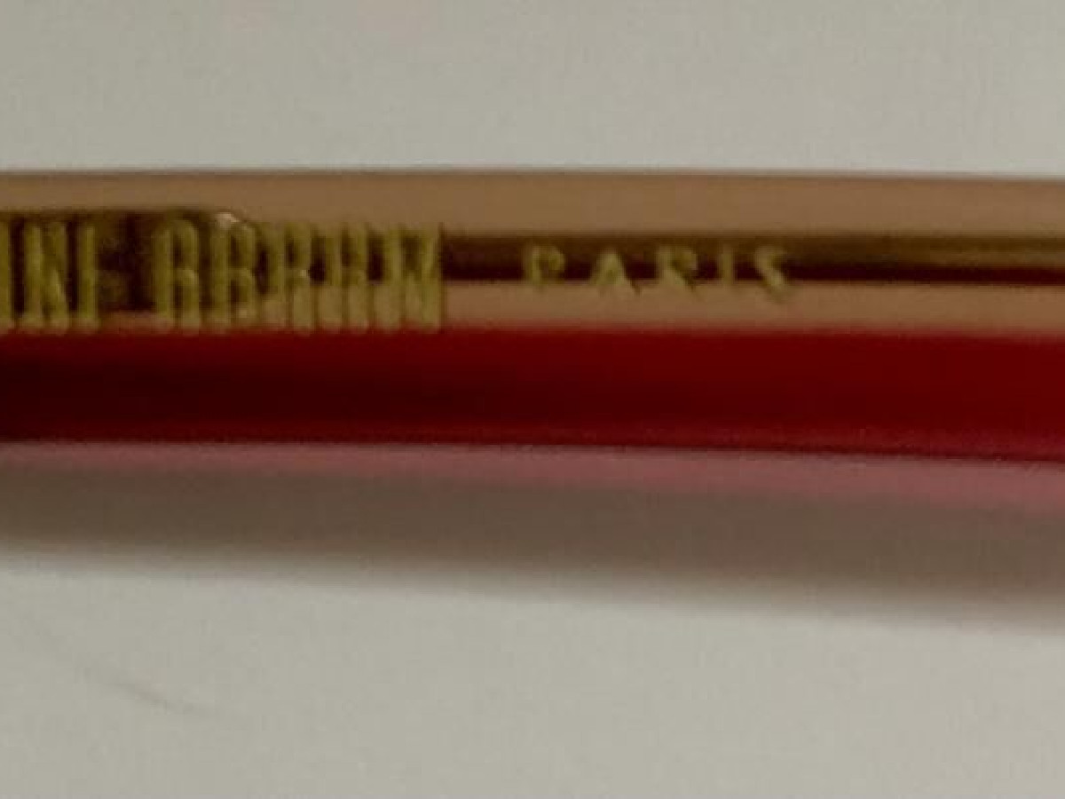 Caroline Abram PRUNELLE 402