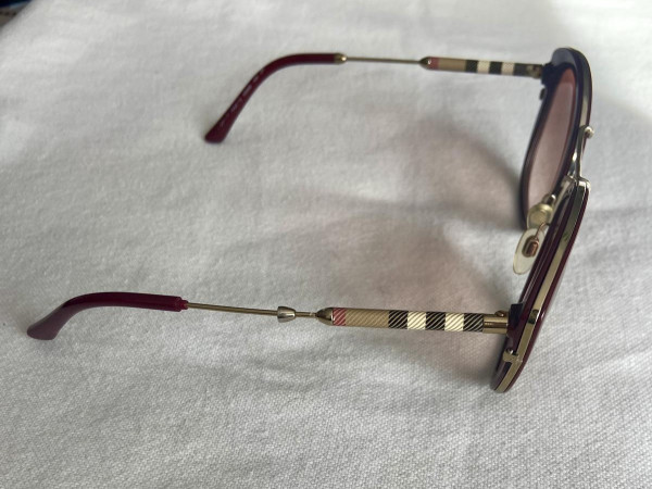 BURBERRY-4251Q (340313)
