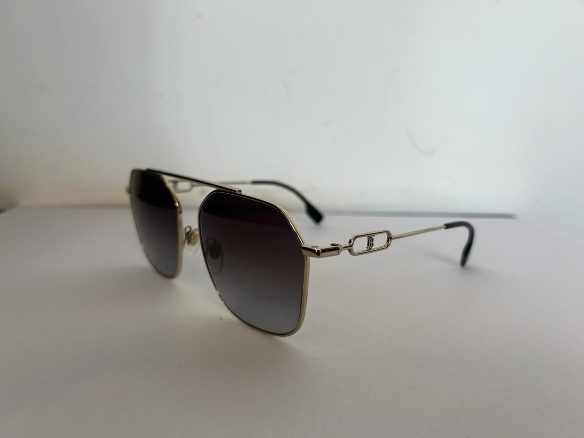 Burberry B3124