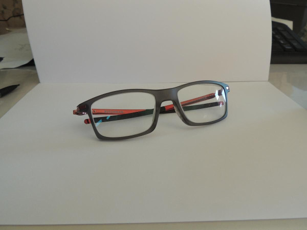 OAKLEY 8050