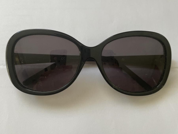 Givenchy - SGV726