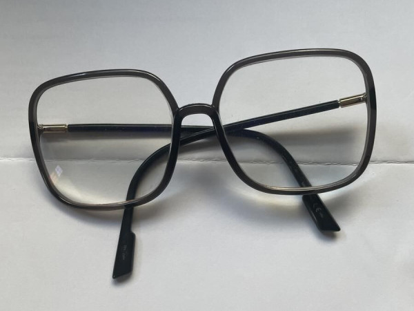 Dior KB7 145