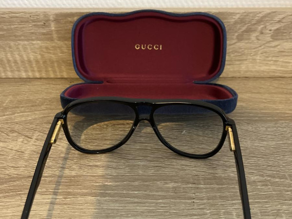 Gucci CG10440