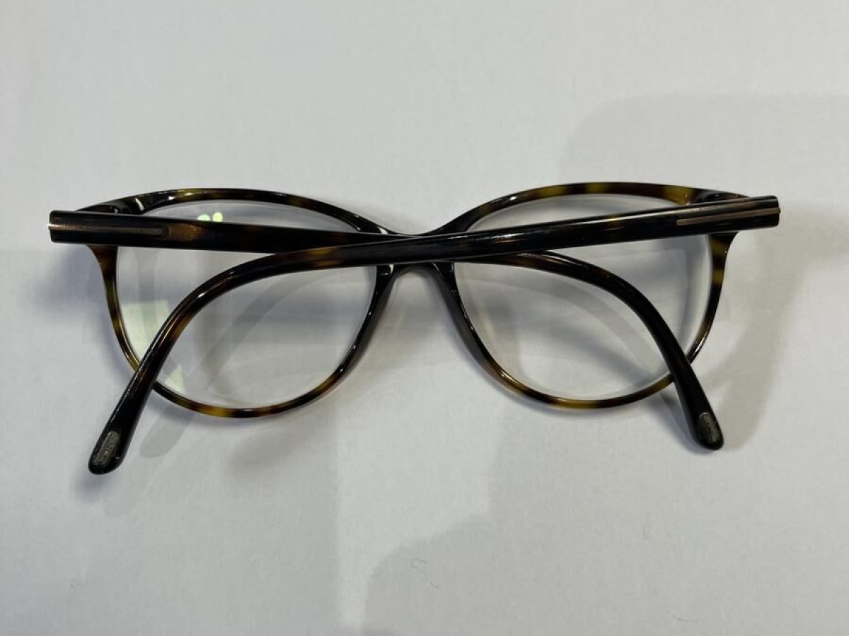 1-2.9 Tom Ford
