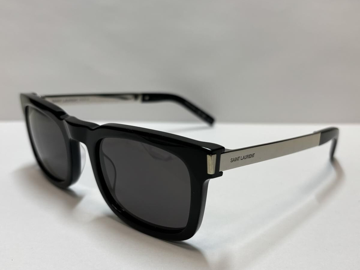 Yves Saint Laurent - SL581 001
