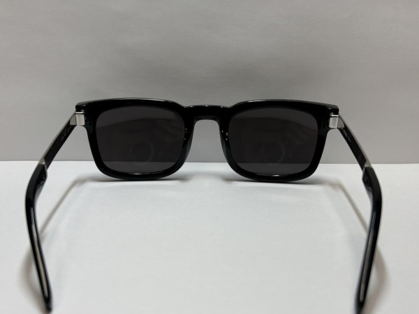 Yves Saint Laurent - SL581 001