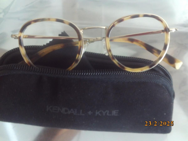 Kendall + Kylie