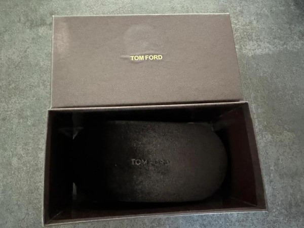 TOM FORD - Franklin TF346 01V