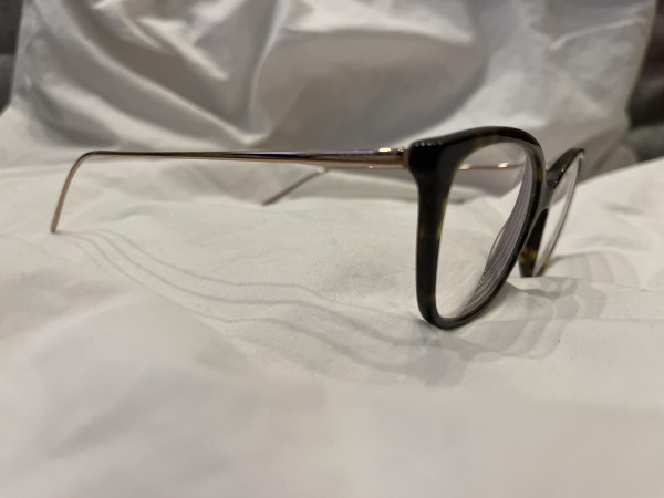 Prada - VPR1120