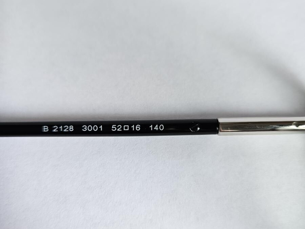 Burberry - B2128 3001 5216 140