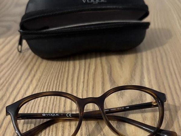 Vogue VO 5052