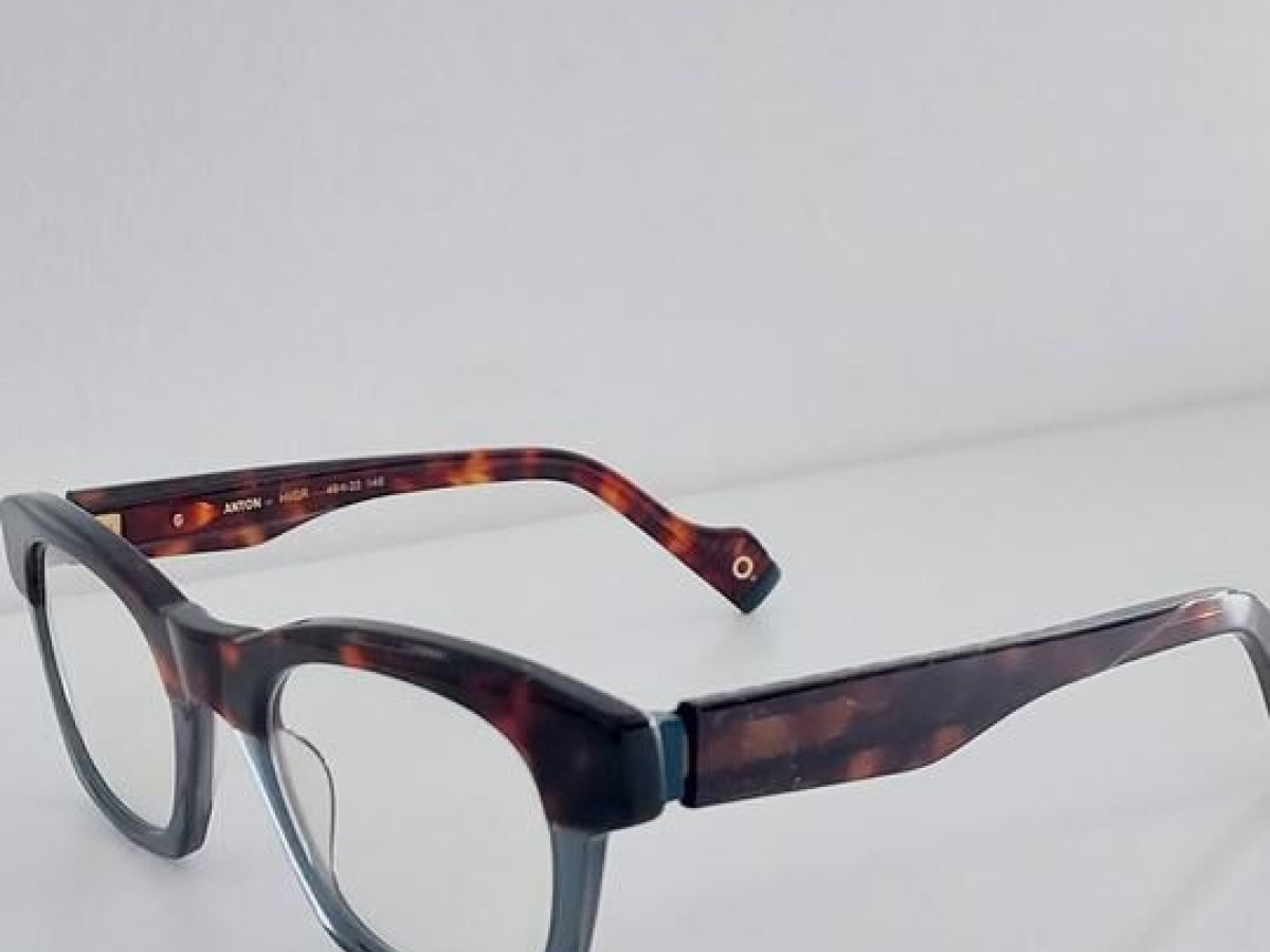 ETNIA Barcelona - Anton HVGR