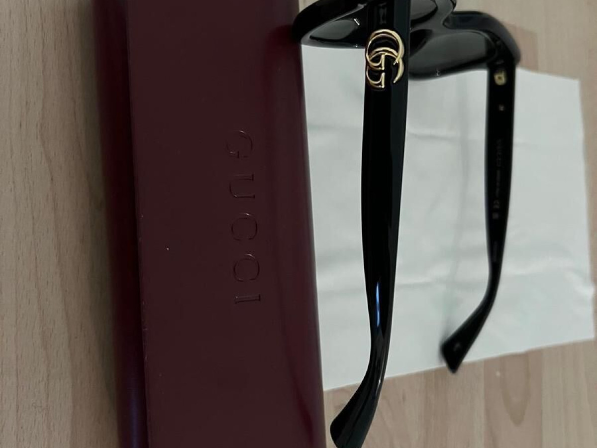 Gucci - GG1828S