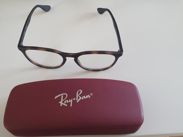 RAY-BAN - RB7046