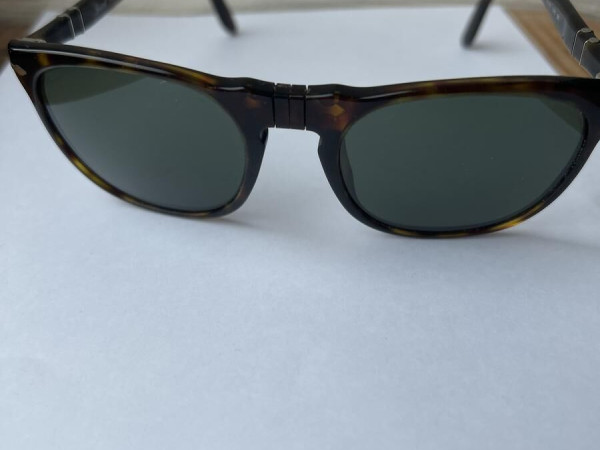 Persol 52C19