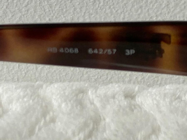 RAYBAN - RB4068