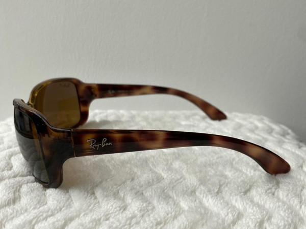 RAYBAN - RB4068
