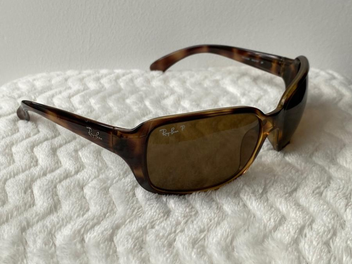 RAYBAN - RB4068