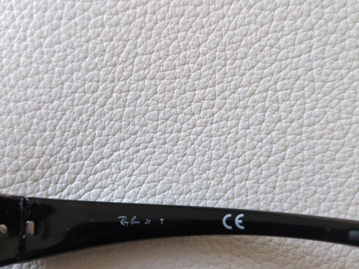 RAY-BAN - RJ9522S 200/71 53/15 3 N