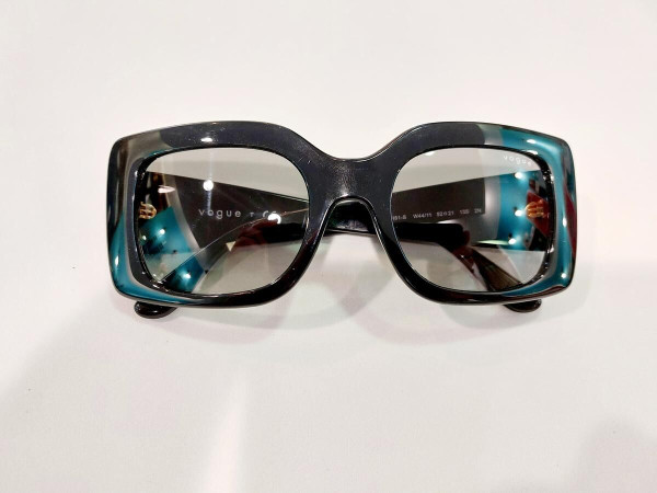 VOGUE-VO5481S