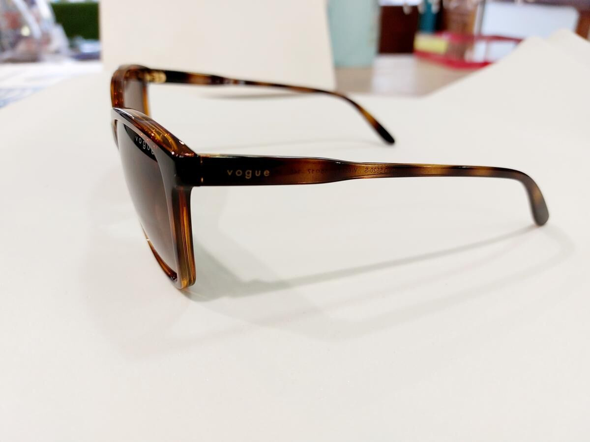 VOGUE-VO5520S
