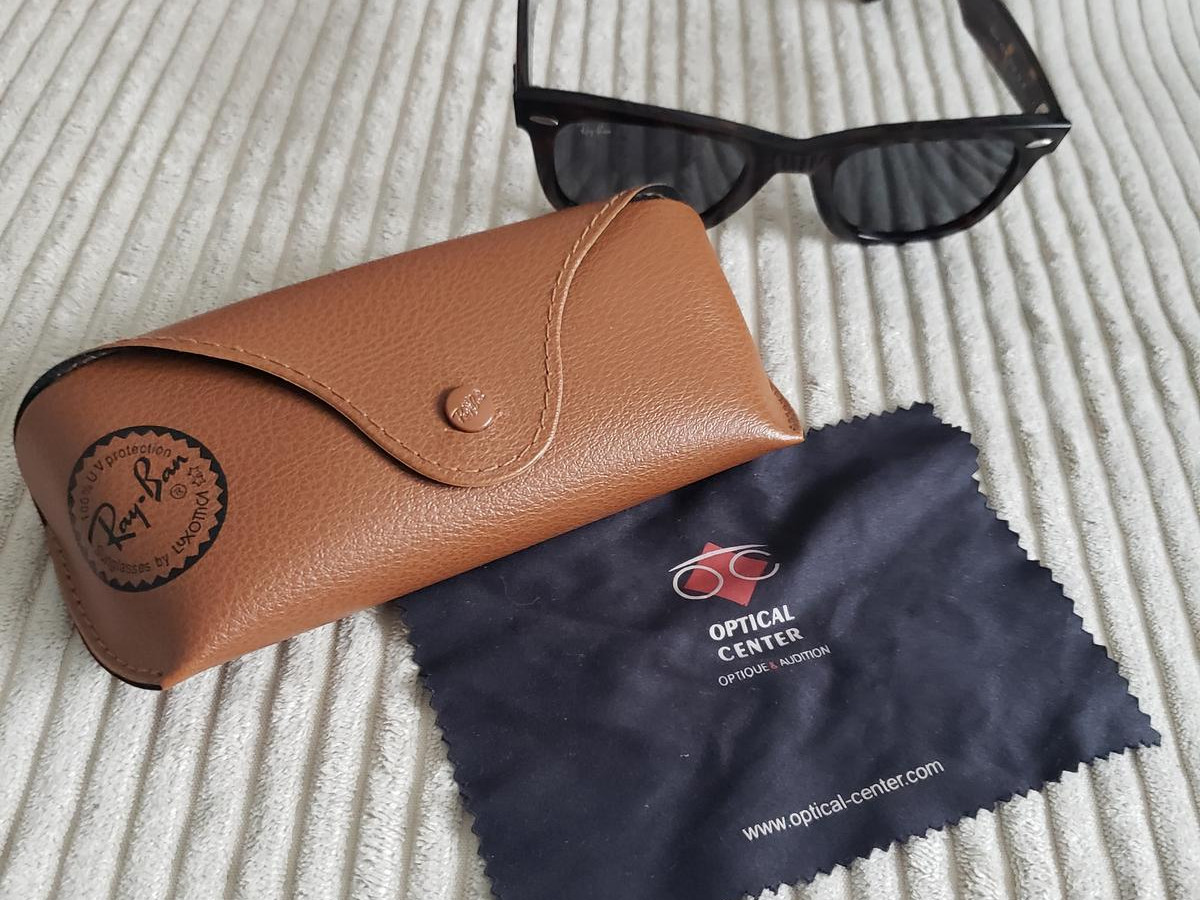RAY-BAN- RB2140