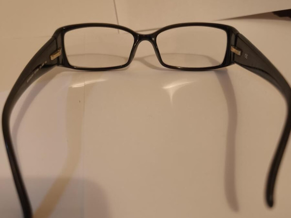 GIVENCHY -VGV705S