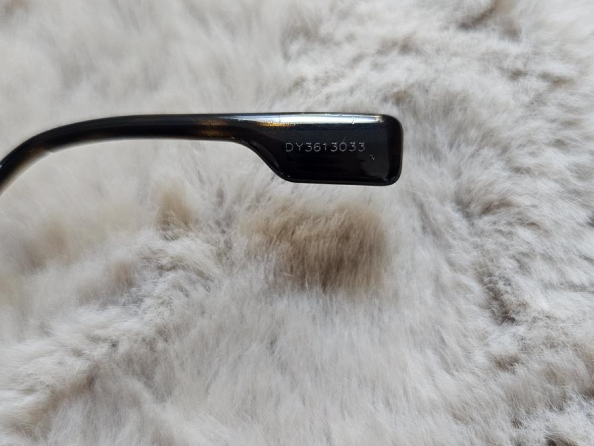 Burberry - DY3613033