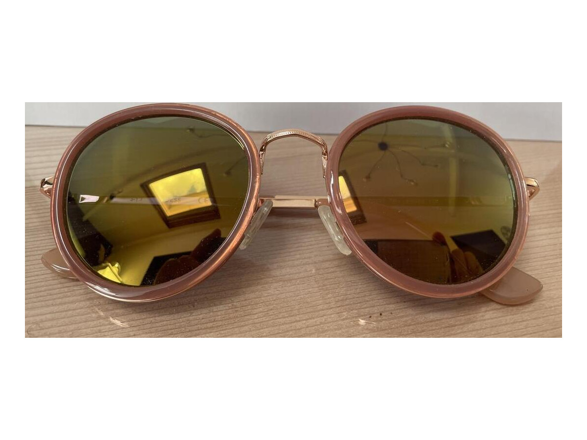 Guess GF0303