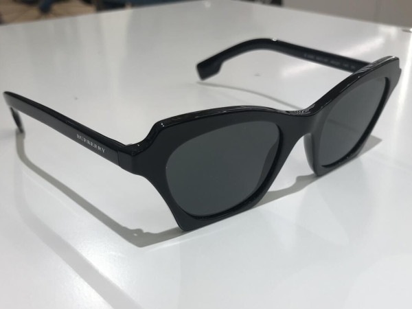 BURBERRY B4283