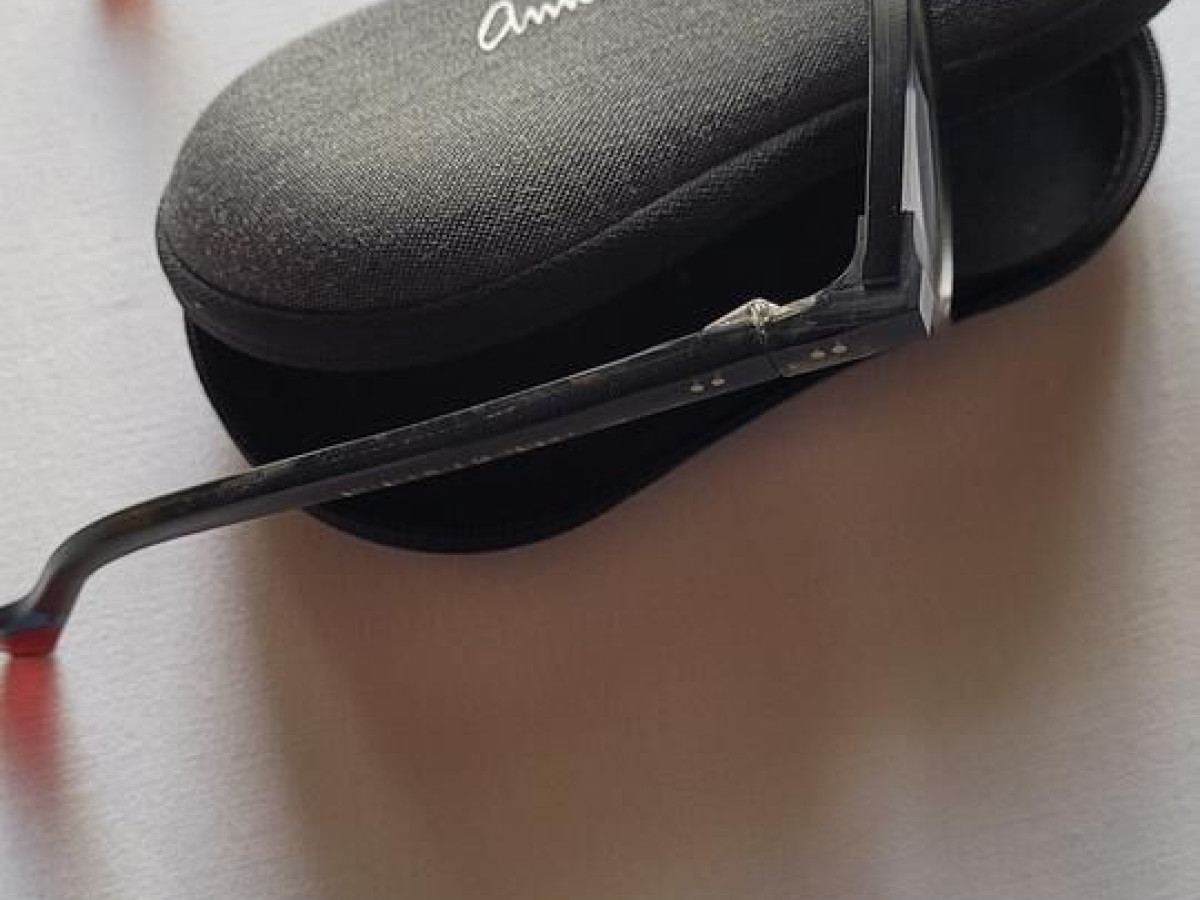 ANNE & VALENTIN - ON THE AIR 1529