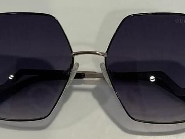 GUESS - GU7815