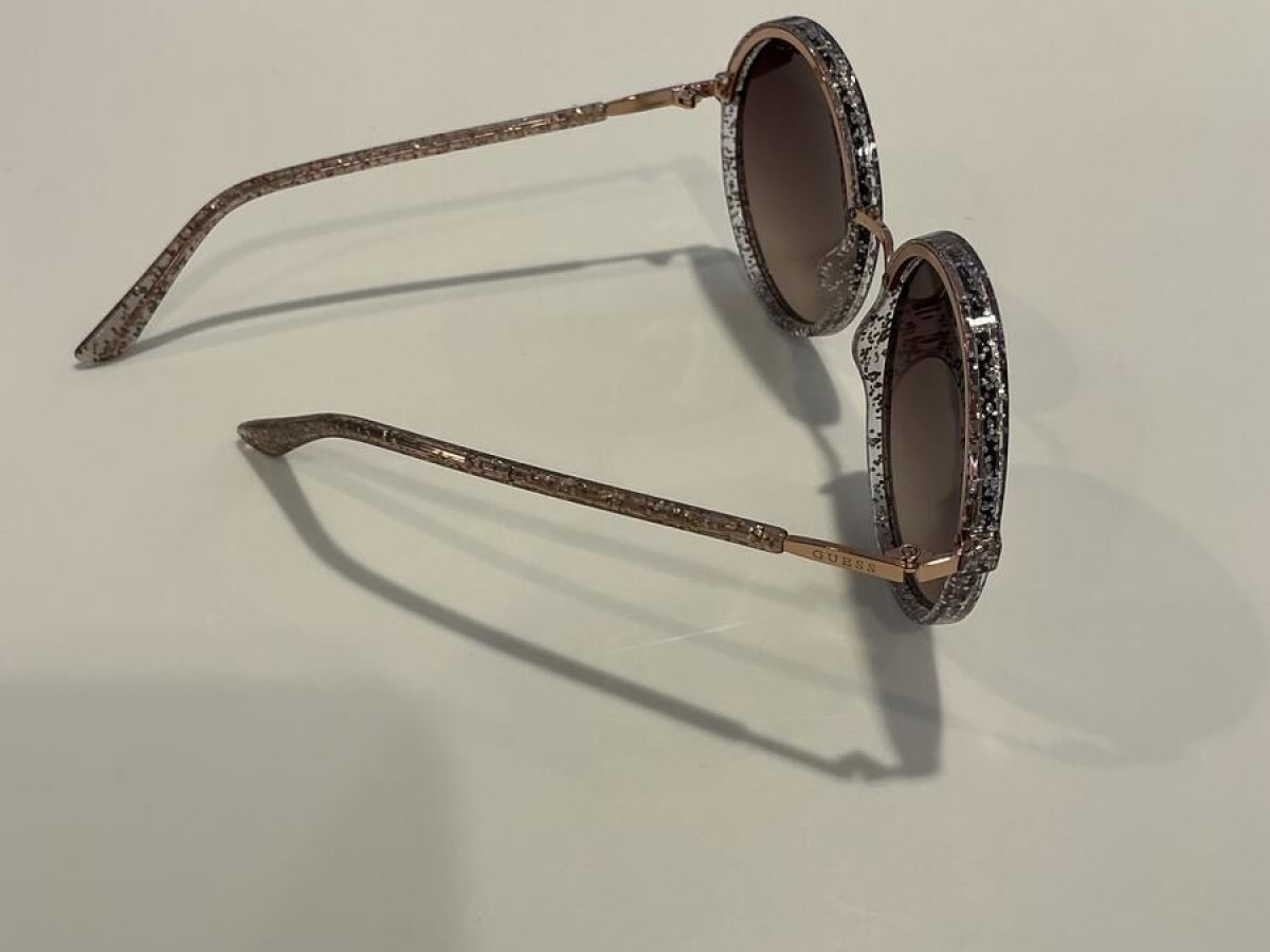 Guess - GU7887