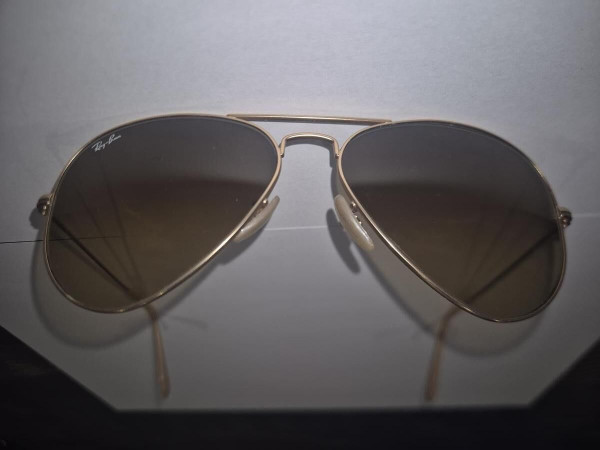 Rayban RB3026