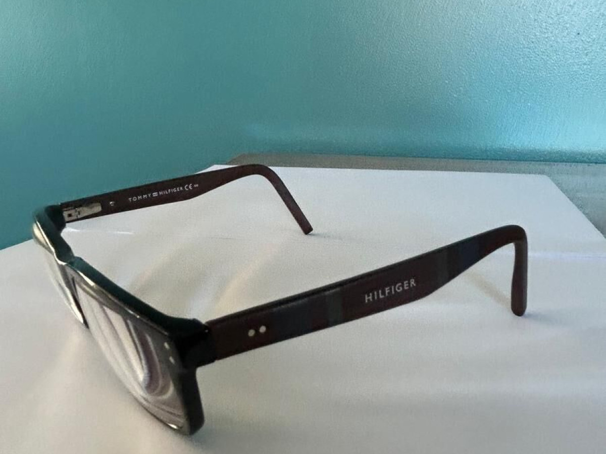 TOMMY HILFIGER TH 1136 4K1