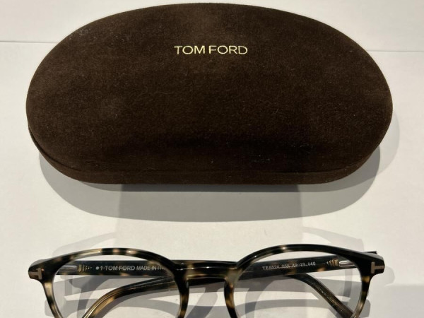 Tom Ford - TF5524