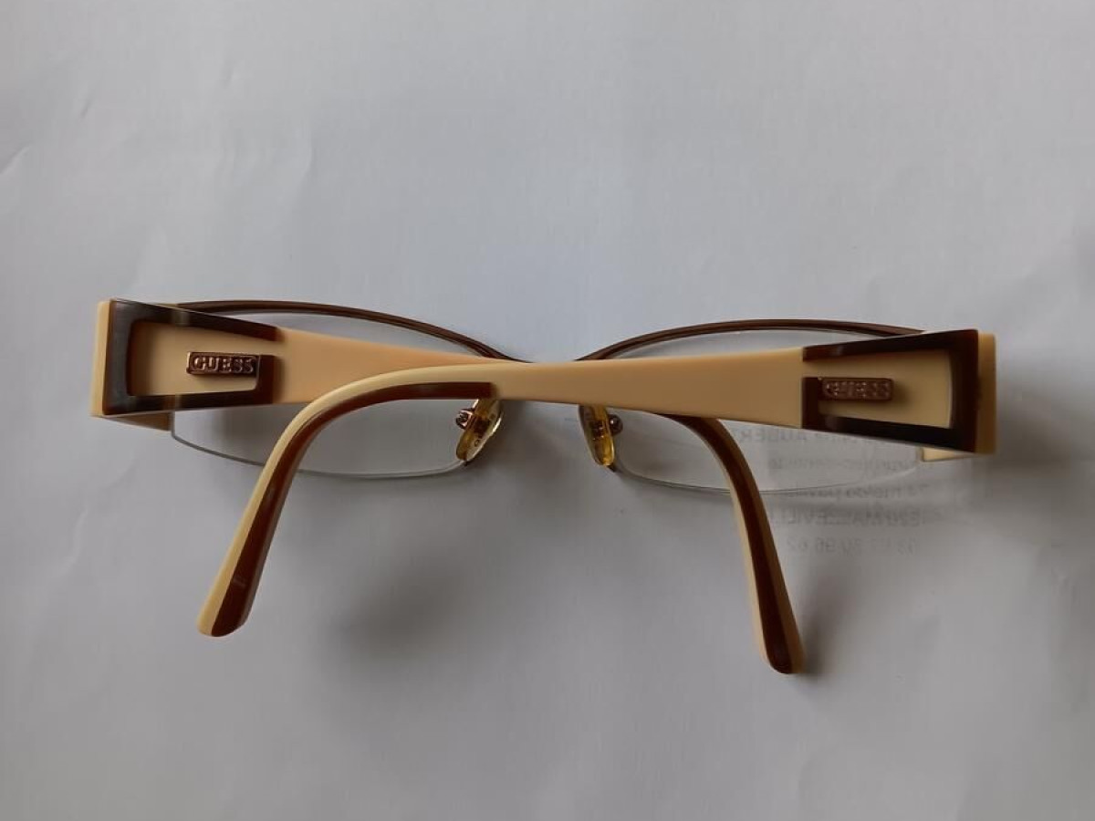 GUESS- 1463A LBRN 50 15-130