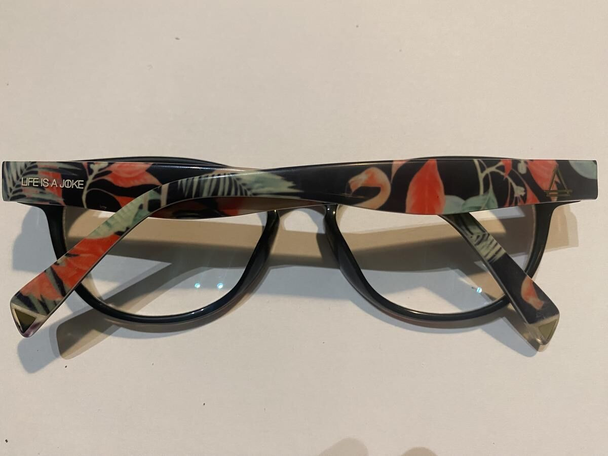 Even Paris - life is a joke