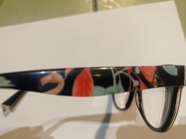 Even Paris - life is a joke