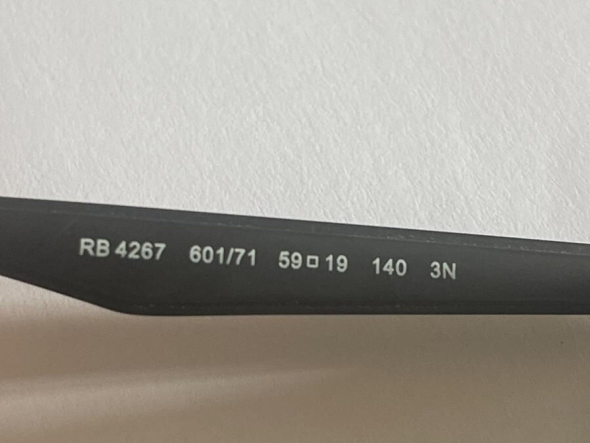 Ray-ban RB4267