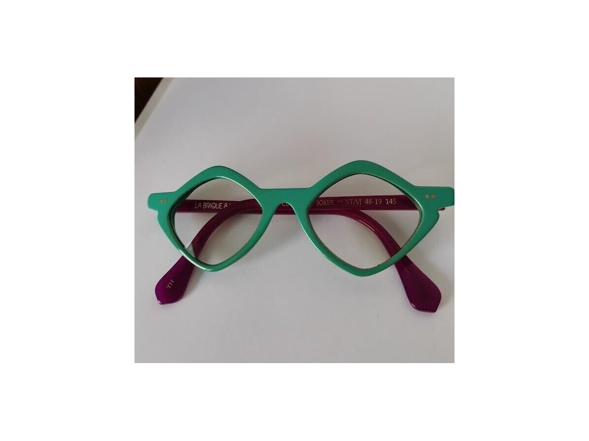 Brick and Violet - Joker - Vtvi - 48/19 (1)